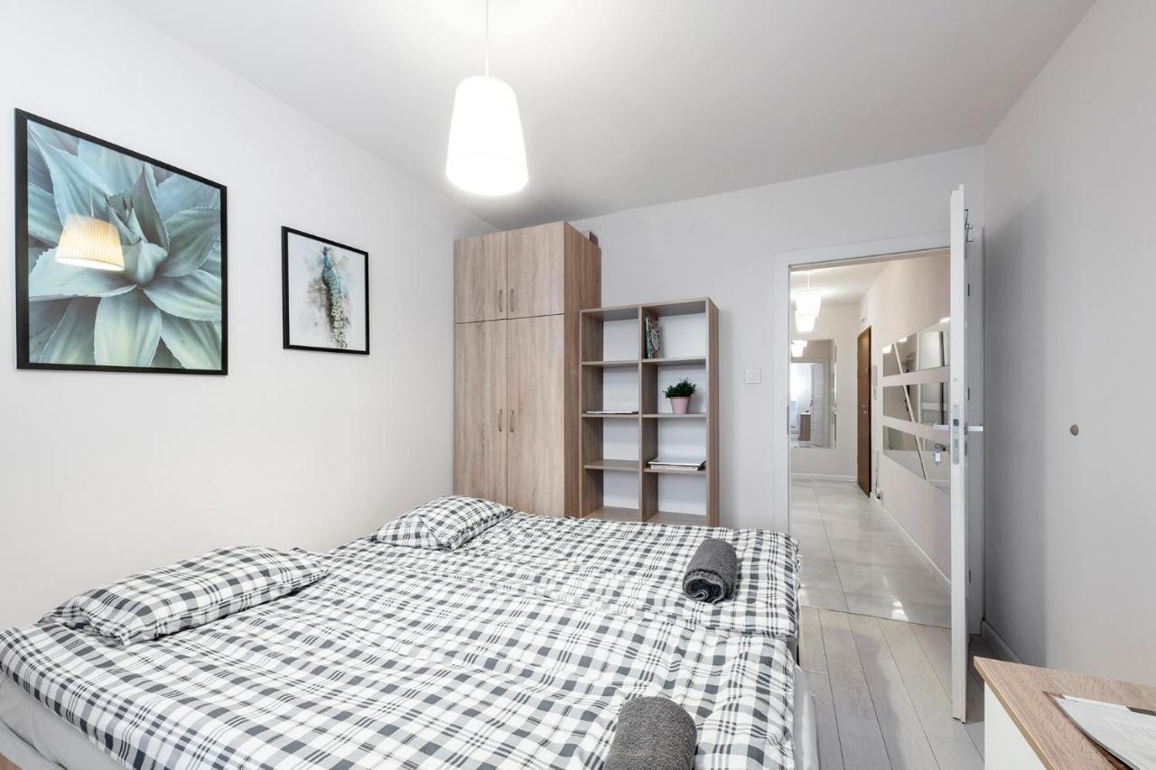 Waw Mokotow Pokoje Manhattan Warsaw Ngoại thất bức ảnh